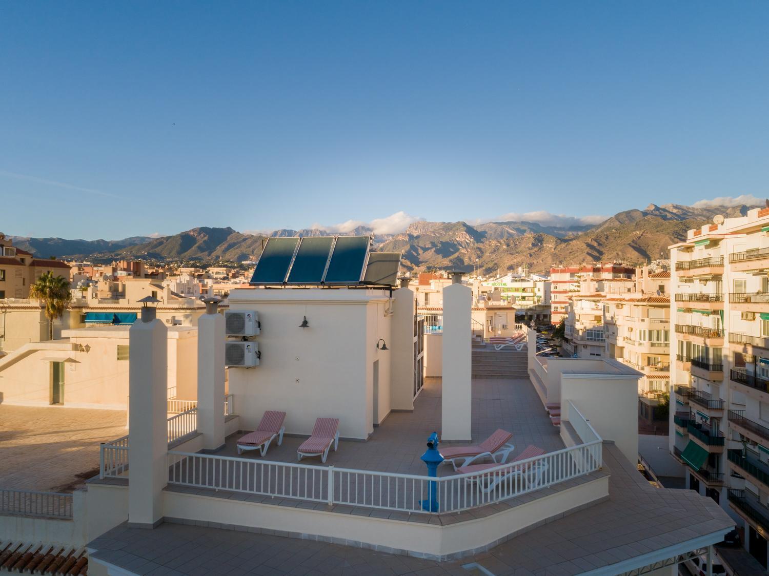 Apartamentos Solset Nerja Kültér fotó