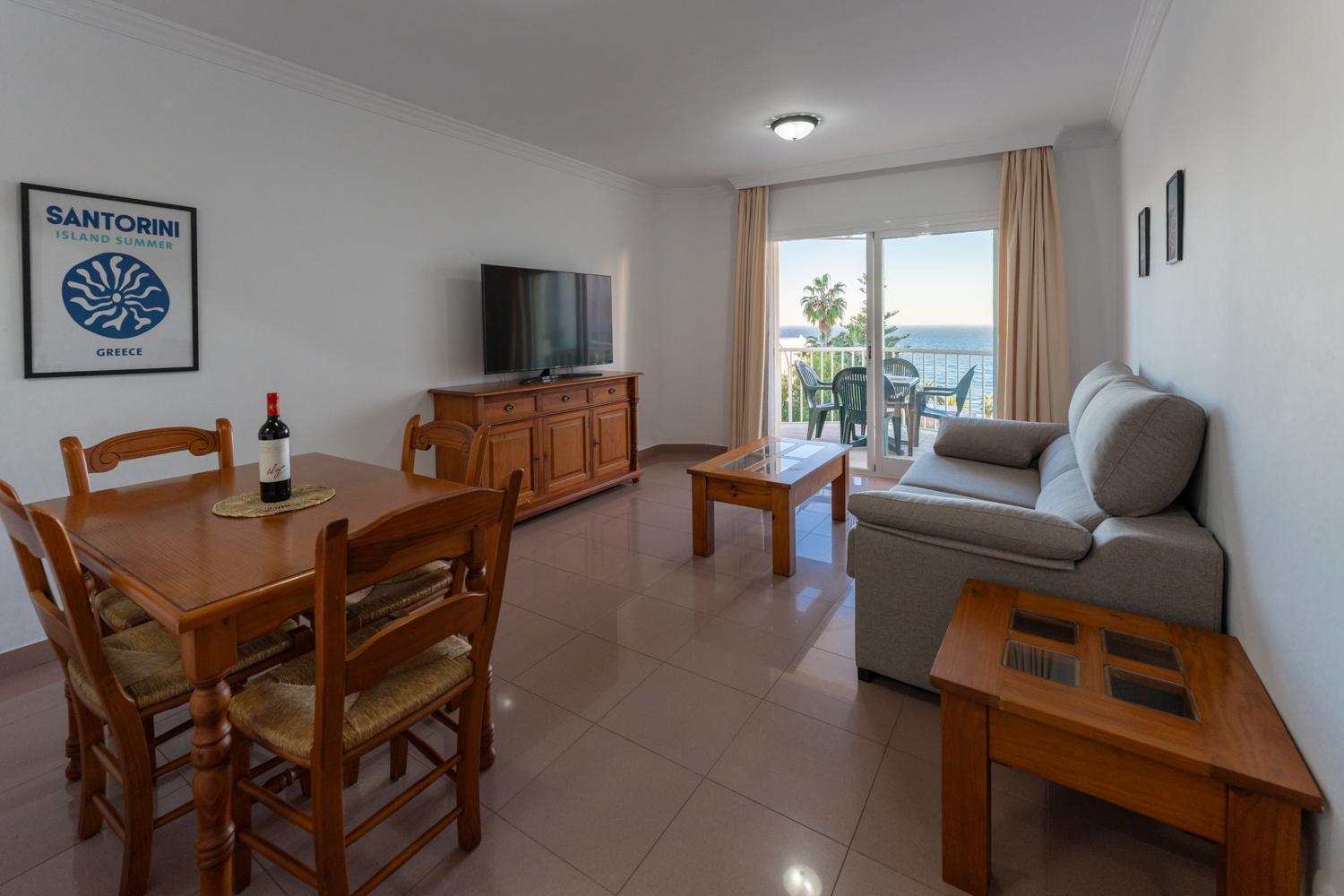 Apartamentos Solset Nerja Kültér fotó